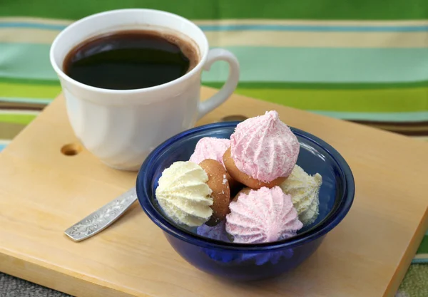 Galletas originales con café — Foto de Stock