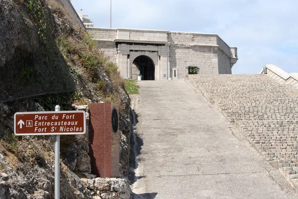 Entrada para o forte Saint Nicolas, Marselha, França — Fotografia de Stock