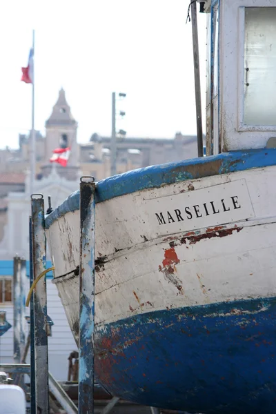 Eski bir tekne, Marsilya, Fransa — Stok fotoğraf