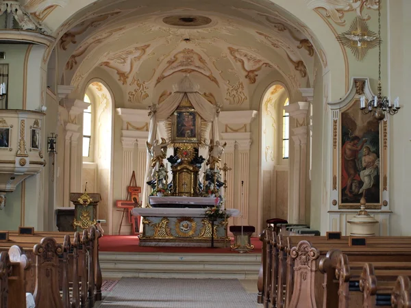 Interior de la iglesia, Kostelni Vydri — Foto de Stock