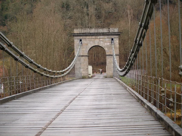 Único império histórico Chain Bridge, sul da Boêmia — Fotografia de Stock