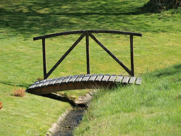 Viejo puente de jardín, sur de Bohemia — Foto de Stock