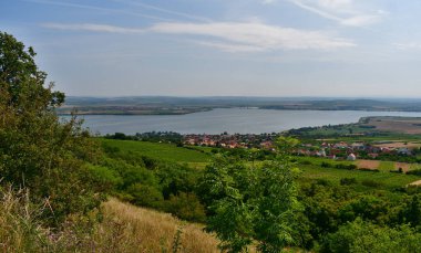 Plava Koruma Alanı (İngilizce: Plava Protected Landscape Area), 1976 yılında ilan edilen ve Pavlovsky tepelerinin hakim olduğu, doğal veya az etkilenen bozkır ekosistemlerinin önemli bir oranının korunmuş olduğu, uyumlu şekilli bir manzaradır.