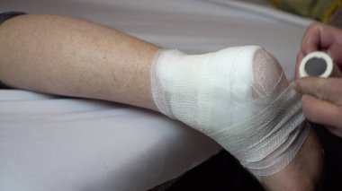 Bilek eklemini bandajla saralım..