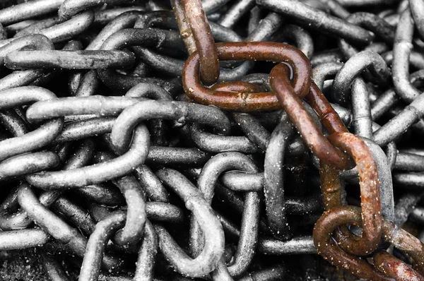 Metallic and rusty chains — Stock Photo, Image