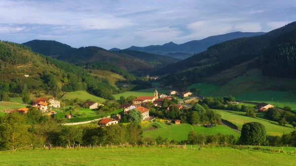 Arrazola Wieś Kraju Basków — Zdjęcie stockowe