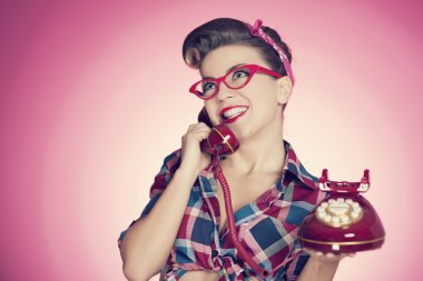 retro telefonla konuşmak kız mutlu pin