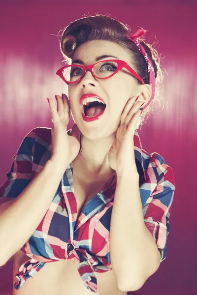 Pin-up kızı Heyecanlı bağırışlar