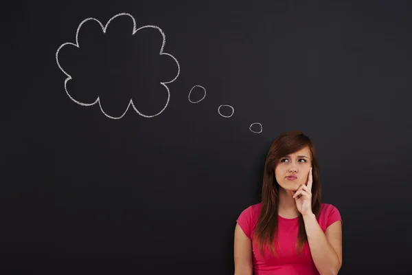 Mujer con burbuja de pensamiento —  Fotos de Stock