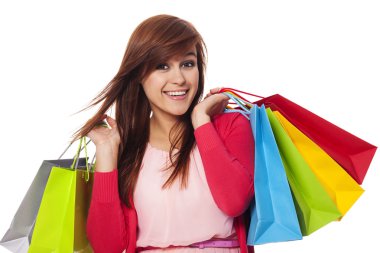 alışveriş torbaları tutmak gülümseyen