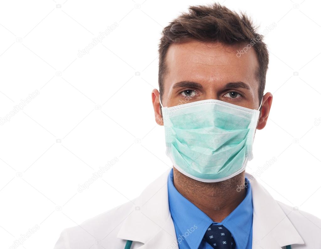 Doctor wearing surgical mask
