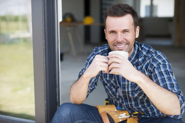 Worker during the coffee brake — Stock Photo, Image