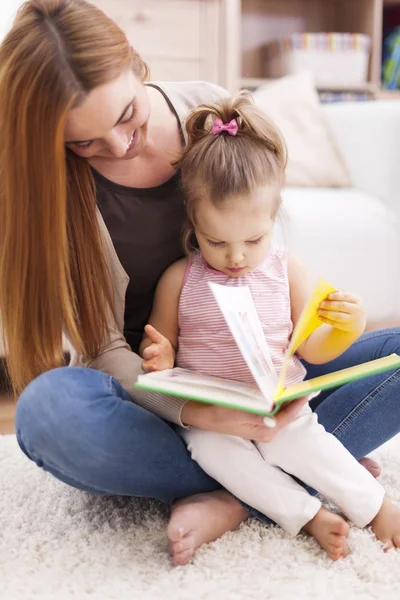 Moeder en dochter — Stockfoto