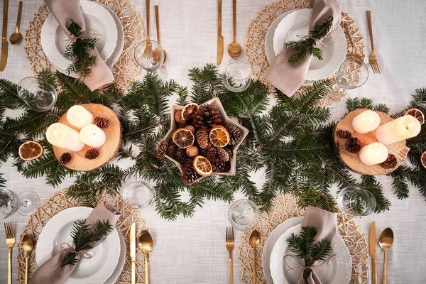 Eettafel Klaar Voor Kerstavond — Stockfoto