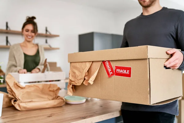 Caucasian Couple Carrying Paper Boxes While Moving House — Stock Photo, Image