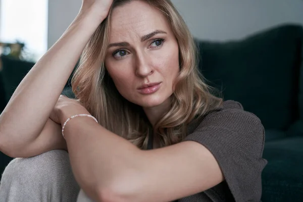 Close Depressed Woman Sitting Home Alone Looking Away — Stock Photo, Image