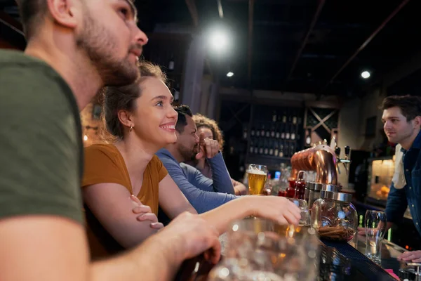 Group Friends Watching Soccer Matching Pub — Stock Photo, Image