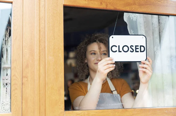 Caucasian Waitress Changing Sign Cafe Doors — Photo