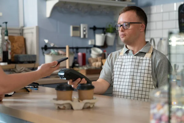 Caucasian Man Syndrome Accepting Contactless Payment Cafe — Stock Fotó