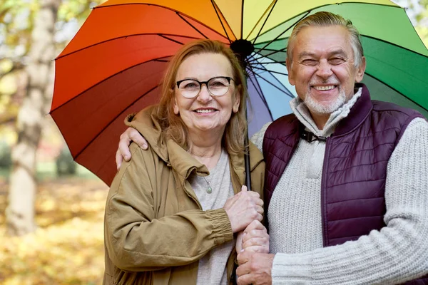 Portrait Senior Couple Umbrella Park Autumn — Photo