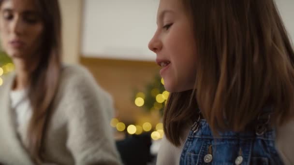 Happy Girl Spending Time Dog Christmas Time Shot Red Helium — Αρχείο Βίντεο