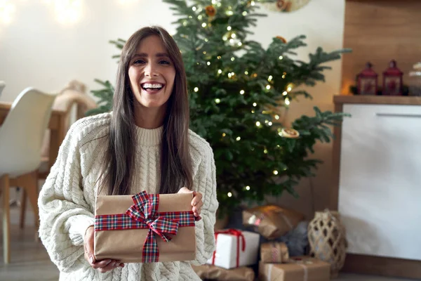 Portrait Smiling Caucasian Woman Christmas Gift Home —  Fotos de Stock