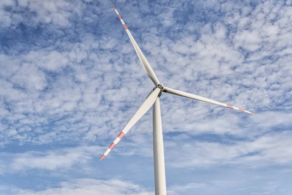 Low Angle Wind Turbine Blue Sky — Stock Photo, Image