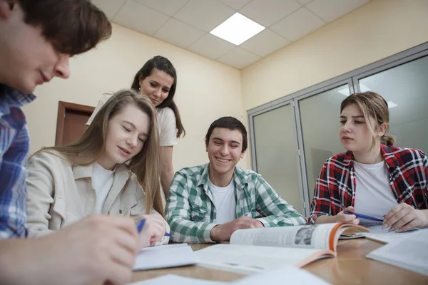 Group Young People Studying Together College University — Stock Photo, Image