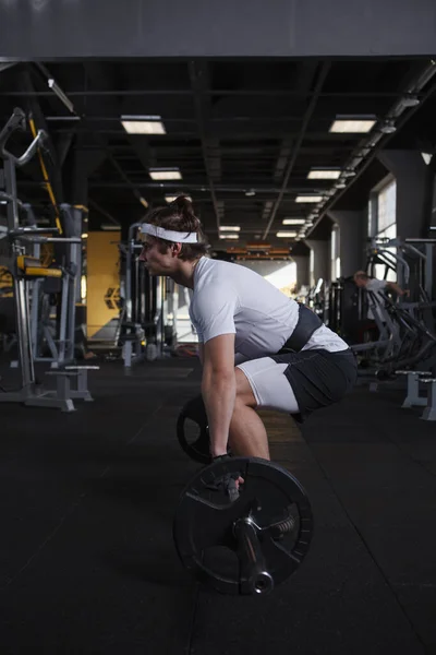 Perfil Vertical Deportista Haciendo Ejercicio Levantamiento Pesas Con Barra — Foto de Stock