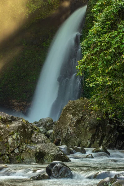 Schöner Blick Auf Den Wasserfall Morgen — Stockfoto