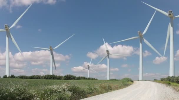 Wind farm and clouds. Timelapse — Stock Video