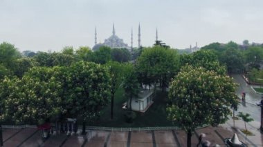 İstanbul yağmur. zaman atlamalı