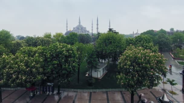 Eső Isztambulban. idő telik el — Stock videók