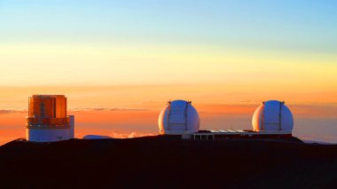 Mauna Kea 'daki gözlemevleri, Hawaii' nin Büyük Adası 'ndaki bir volkan.