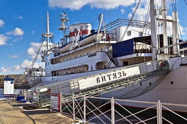 Navio de investigação científica "Vityaz". O Museu do Oceano Mundial. Kaliningrado (até 1946 Koenigsberg), Rússia — Fotografia de Stock