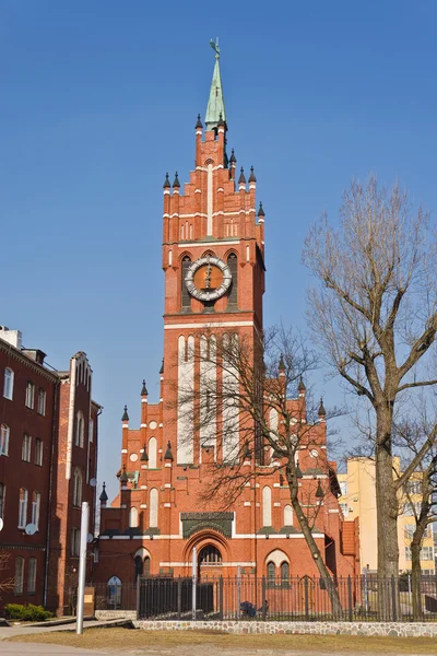 Kyrkan av den heliga familjen, neo-gotiska 1900-talet. Kaliningrad (fram till 1946 Königsberg) i Ryssland — Stockfoto