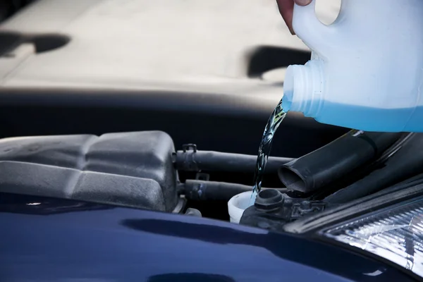 Car window washing fluid — Stock Photo, Image