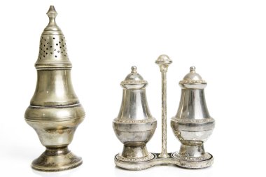 eski metalik tuz ve biber