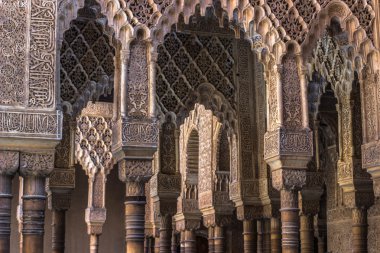 alhambra Mağribi ayağı