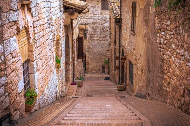 İtalya 'nın Umbria kentindeki Ortaçağ dini Hristiyan kasabası Assisi