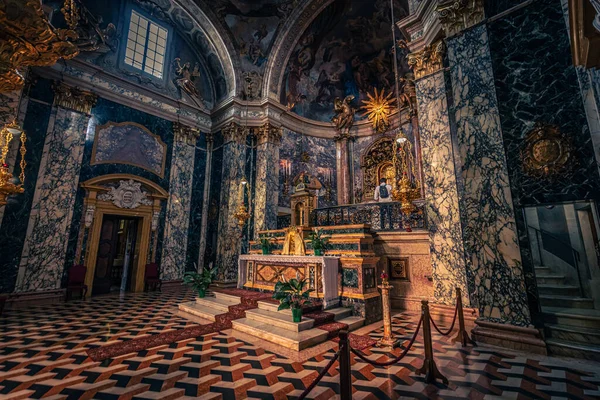 Dentro Una Iglesia Ciudad Bolonia Italia — Foto de Stock