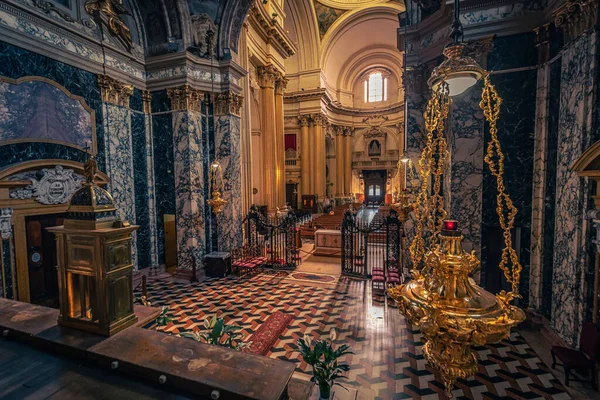Dentro Una Iglesia Ciudad Bolonia Italia — Foto de Stock