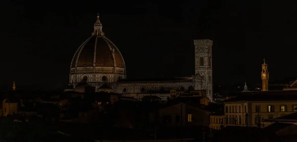 Veduta Notturna Del Duomo Cattedrale Della Famosa Città Medievale Firenze — Foto Stock