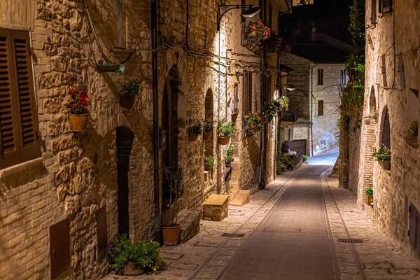Éjszakai Kilátás Középkori Város Spello Umbria Olaszország — Stock Fotó