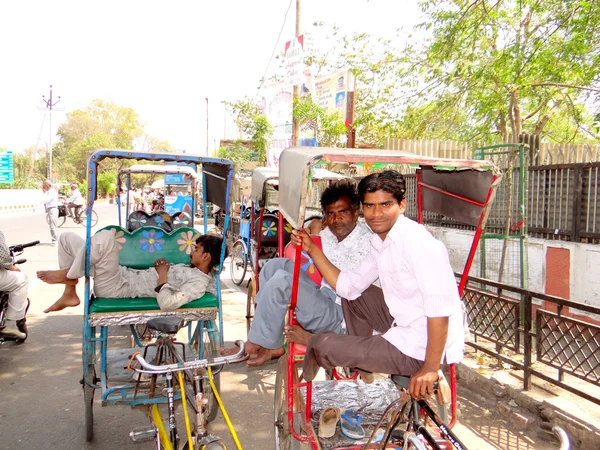 Індійська рикші Знімачі Ліцензійні Стокові Фото