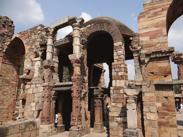 Qutub Minar & seu campus — Fotografia de Stock