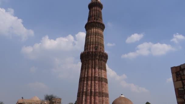 Qutub Minar 3 — Vídeos de Stock