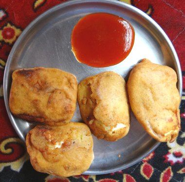 peynir pakoda, paneer pakoda, Indian aperatifler