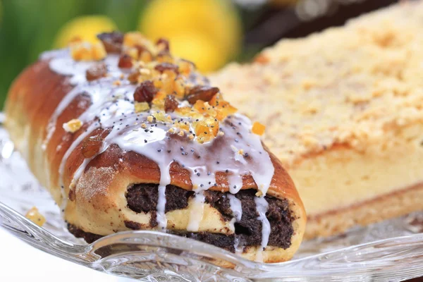 Easter poppy-seed cake — Stock Photo, Image