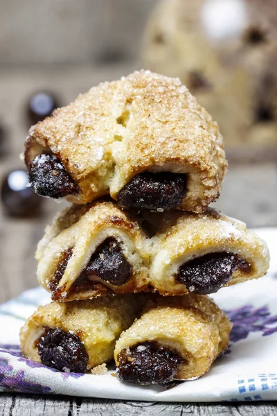 Mörbakelse cookies fyllda med sylt — Stockfoto